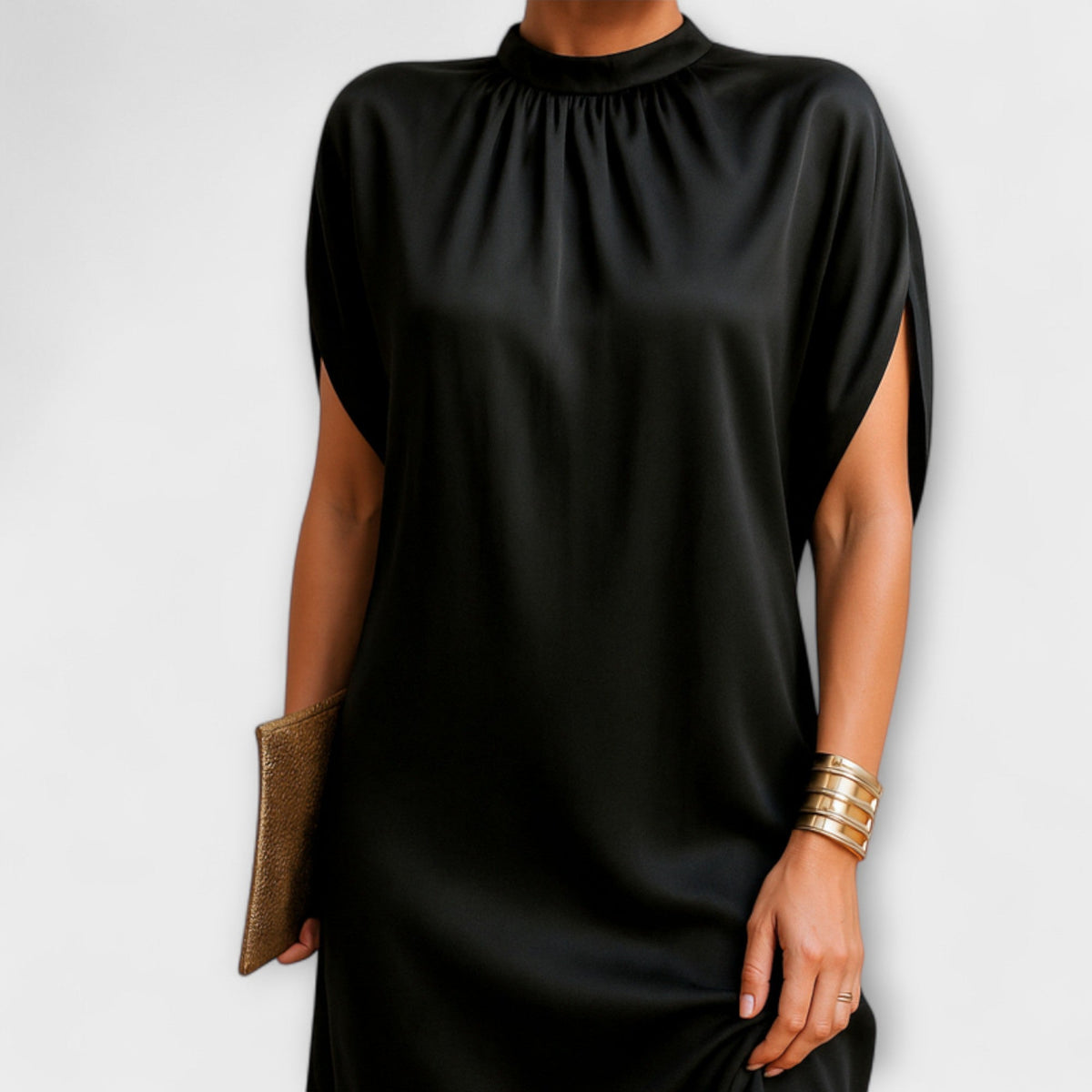 Trudy - Robe Élégante Noire à Col Montant