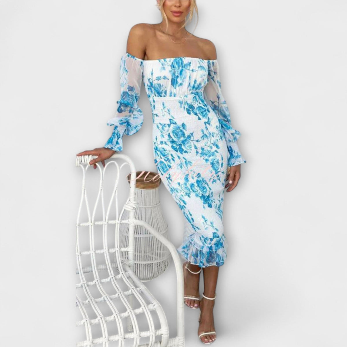 Dahlia - Robe Midi Rose Épaules Dénudées à Motif Floral