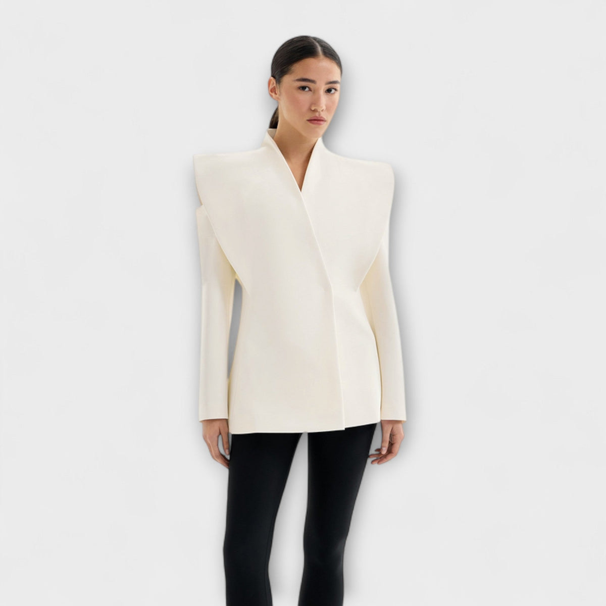 Valeria - Blazer Sculptural Crème