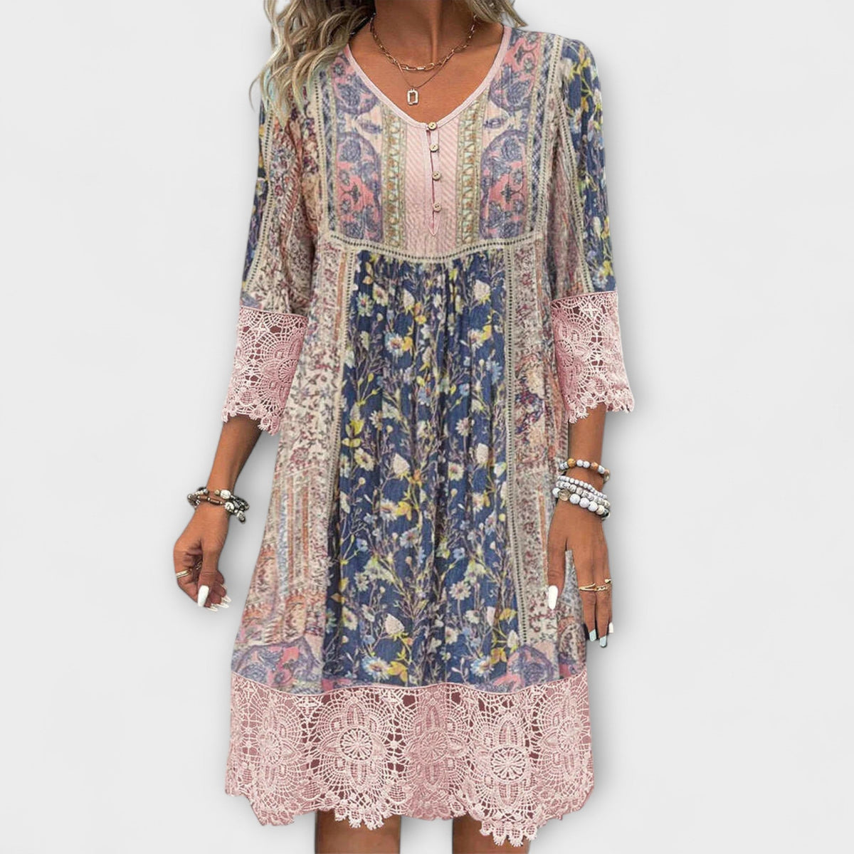 Casey - Robe Bohème en Dentelle à Motif Floral Vintage