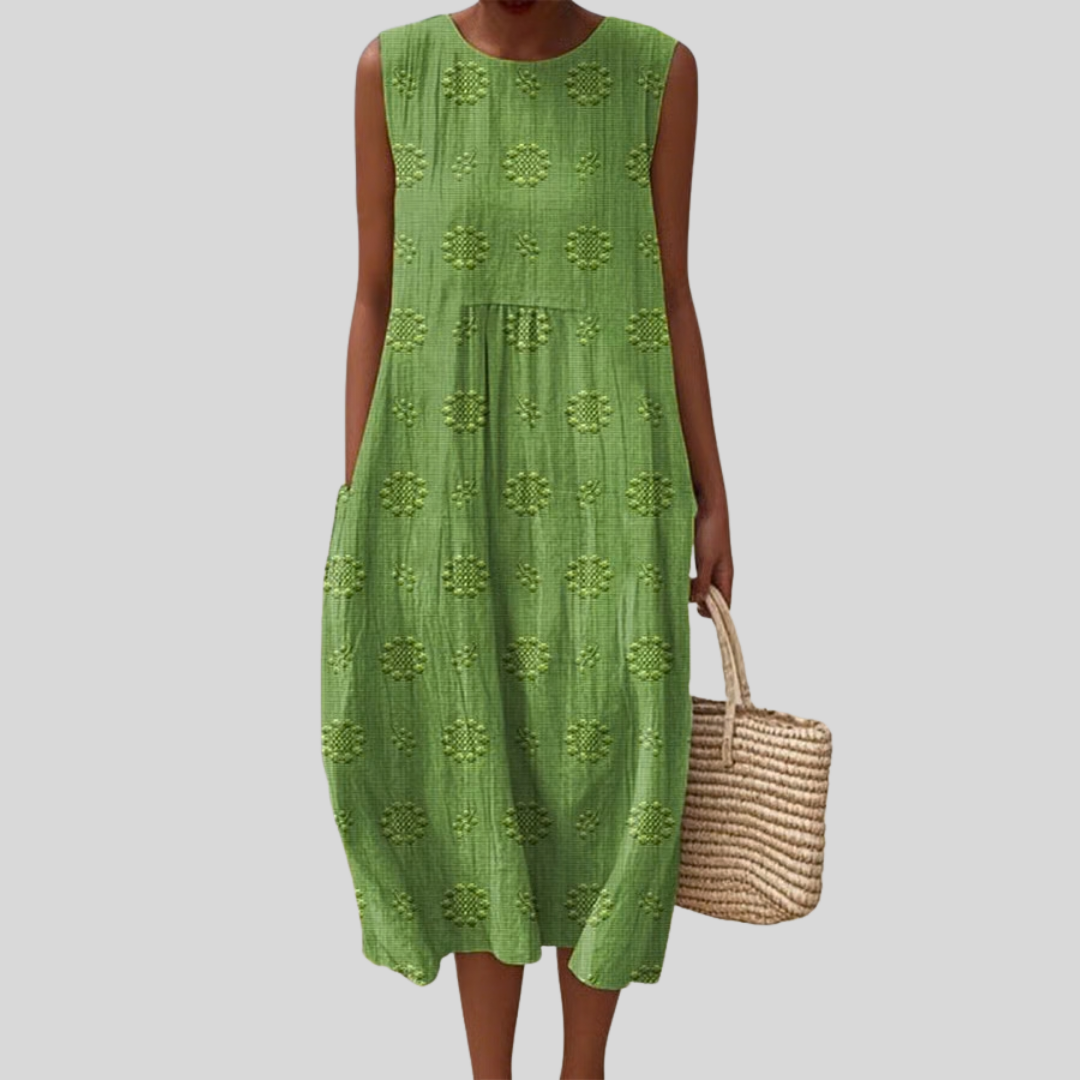 Robe en Lin Verte à Motif Ajouré