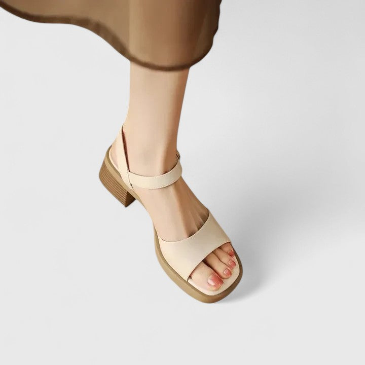 Cordula - Sandalettes Élégantes à Brides