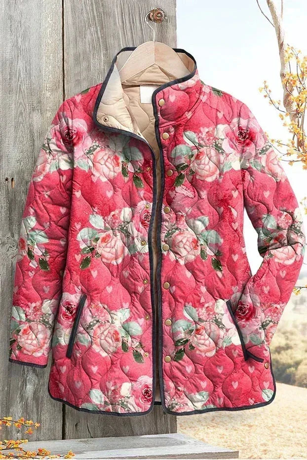 Zora – Doudoune à grand imprimé roses