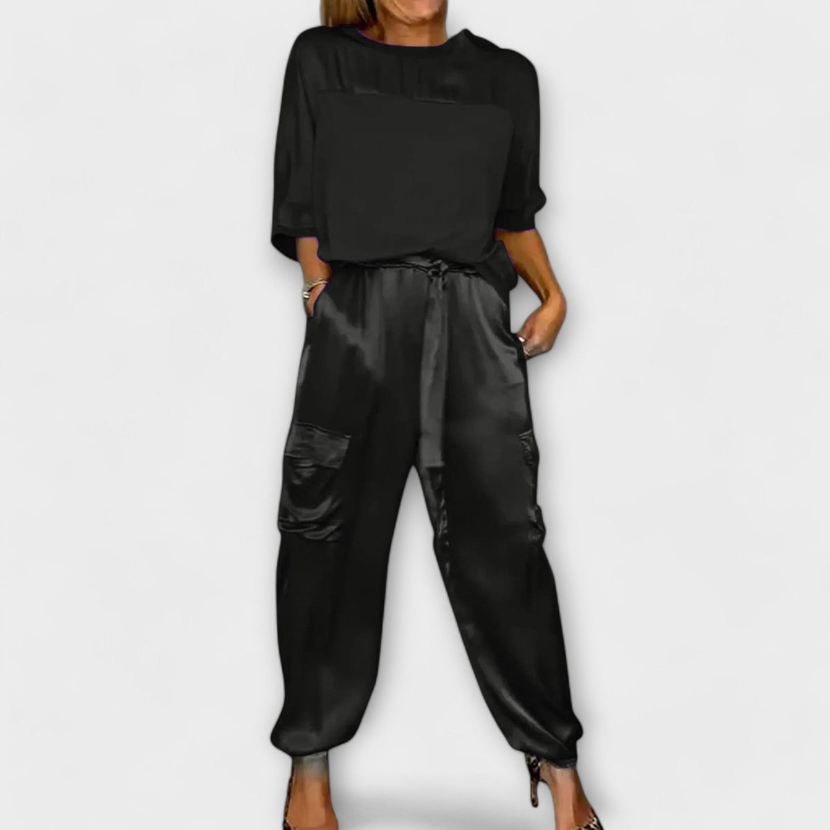 Ensemble en Satin Kaki avec Haut et Pantalon