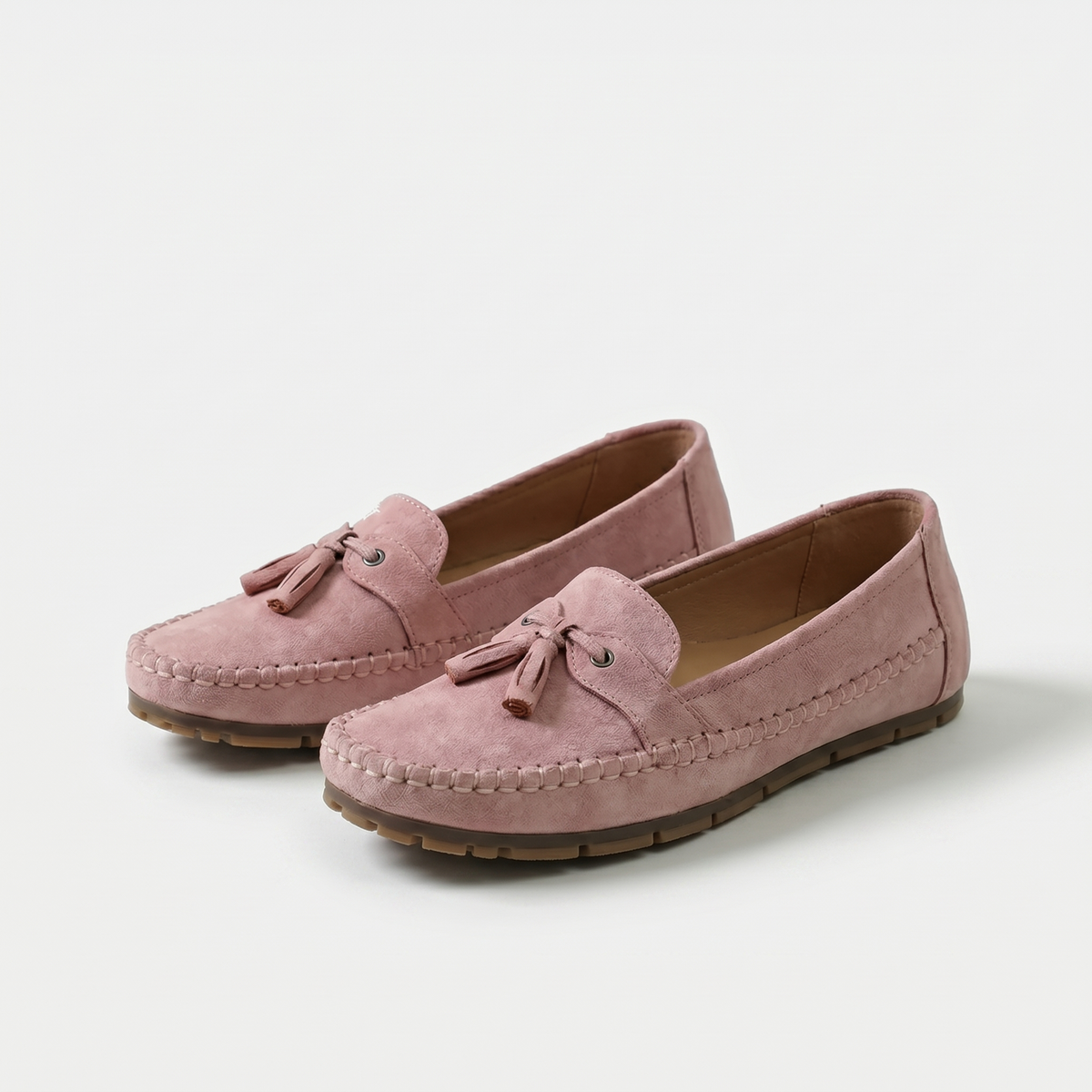 Nadine - Loafers classiques avec détail à pompons